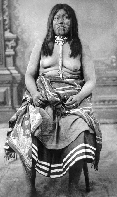 Mohave woman with chin tattoos