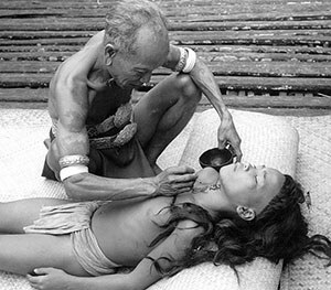 A tattooist at work